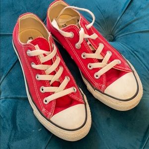 Red converse